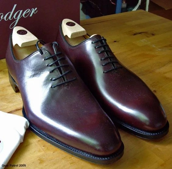 lodger-shoes-gear-patrol-box