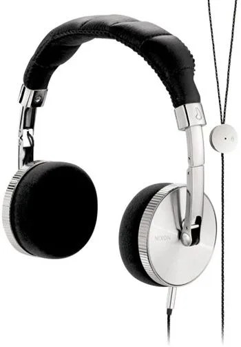 NIXON(ニクソン) NOMADIC HEADPHONE Nixon Nomadic On Ear Headphones | Gear Patrol