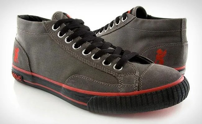 chrome-midway-gear-patrol