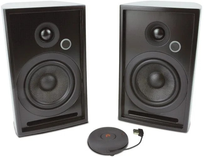 aperion_zona_surround_system_gearpatrol