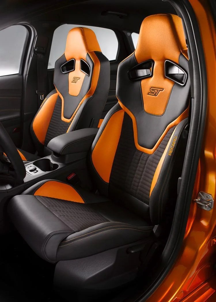 2012-ford-focus-ST-interior