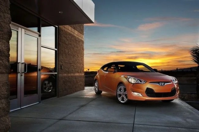 2012-hyundai-veloster-13_1200