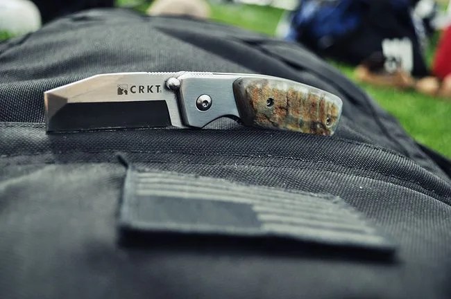 CRKT-Graham-Stubby-Folding-Razel-Gear-Patrol-4