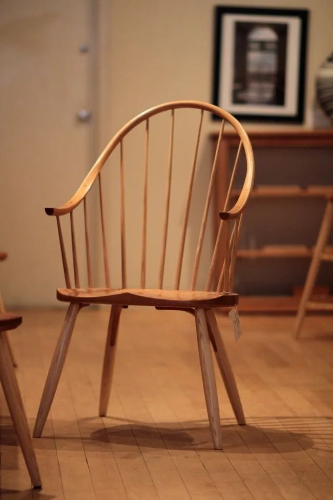 High Chair: Making the Thos. Moser Continuous Arm Chair | Gear Patrol