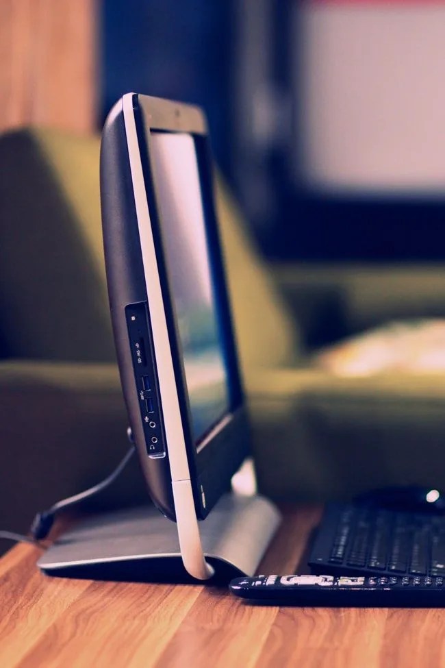 HP-TouchSmart-Gear-Patrol-6