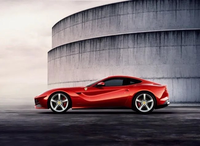 ferrari-f12-berlinetta-gear-patrol-2_