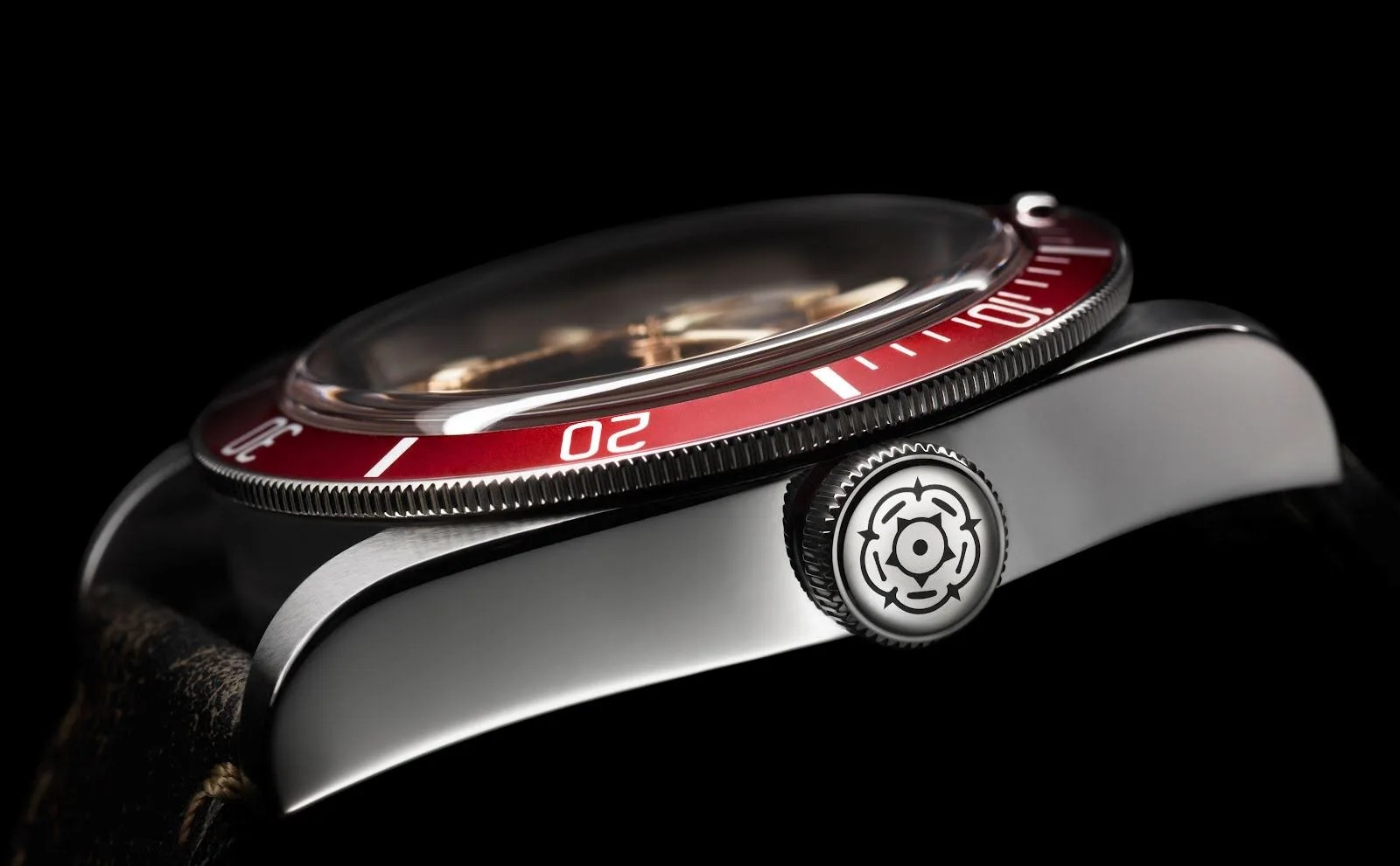 Tudor-Heritage-Black-Bay-Diver-Gear-PatroL-4