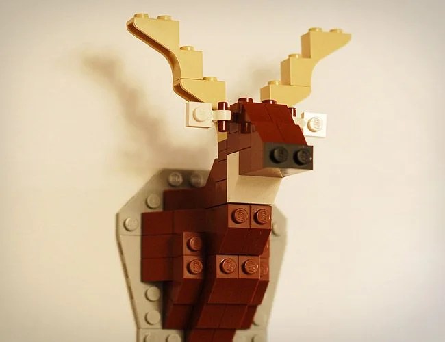 Unofficial-Taxidermy-Deer-LEGO-Kit-Gear-Patrol