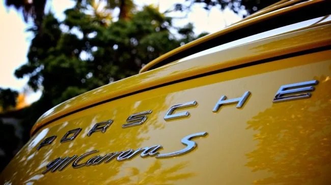 2012-porsche-911-carrera-s-gear-patrol-16_