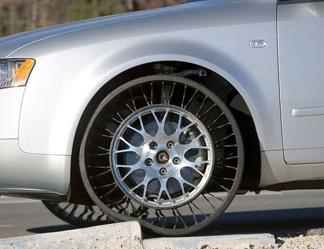 michelin-tweel-gear-patrol