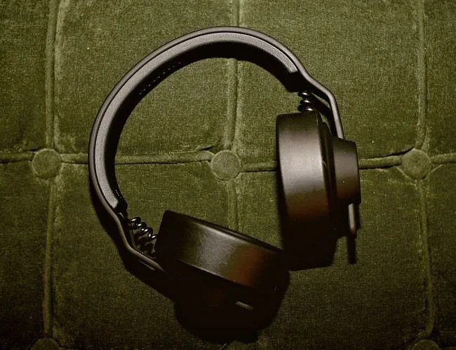 best-over-ear-headphones-aiaiai