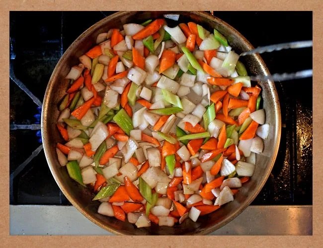 how-to-braise-brisket-vegetables-gear-patrol