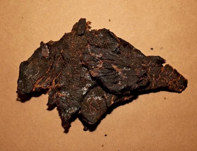 snackmasters-jerky-gear-patrol