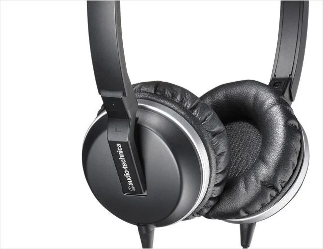 Audio-Technica-ATH-ANC1-QuietPoint-gift-guide-gear-patrol