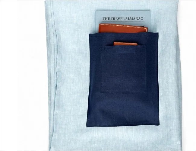 Travelteq-Travel-Towel-gift-guide-gear-patrol