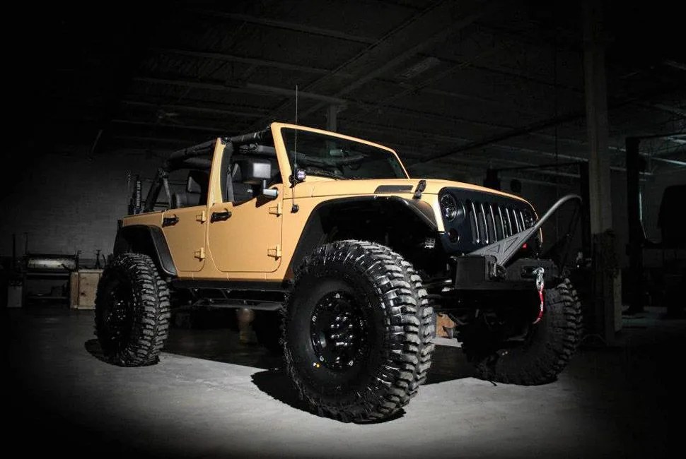 mopar-jeep-wrangler-sand-trooper-gear-patrol-full