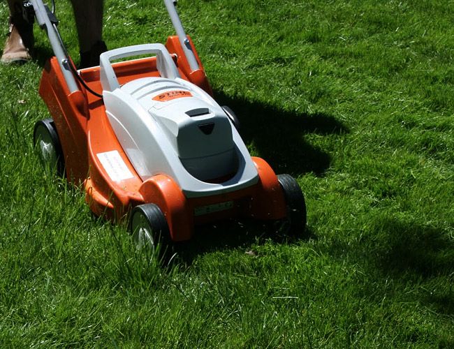 stihl-kombisystem-RMA-370-Cordless-Lawn-Mower-gear-patrol