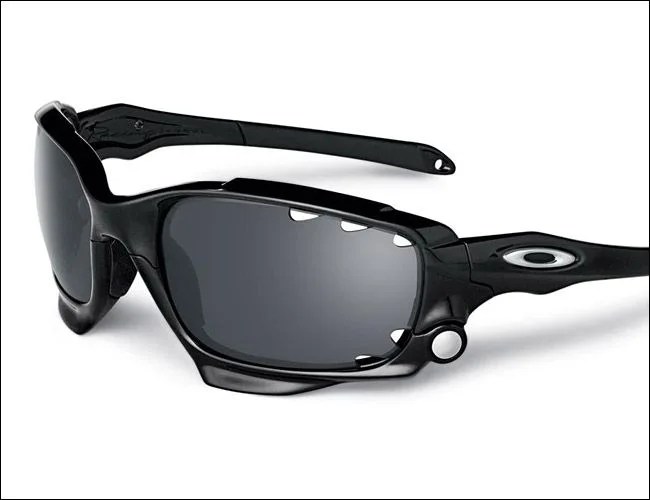 Oakley-Racing-Jacket-Gear-Patrol