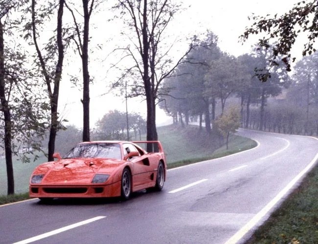 ferrari-f40-icon-gear-patrol-technical-rundown