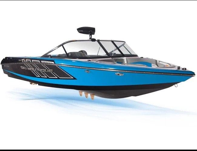 Ski-Nautique-200-Open-Bow-gear-patrol