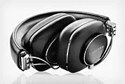 Bowers-and-Wilkins-P7-Headphones-Gear-Patrol