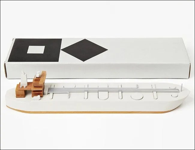 Papafoxtrot-Desk-Accessories-Gear-Patrol