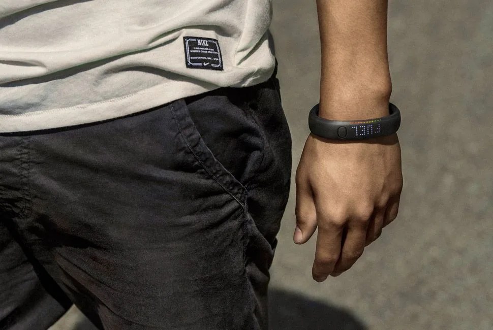 Nike-Fuelband-SE-Gear-Patrol-Lead-Full