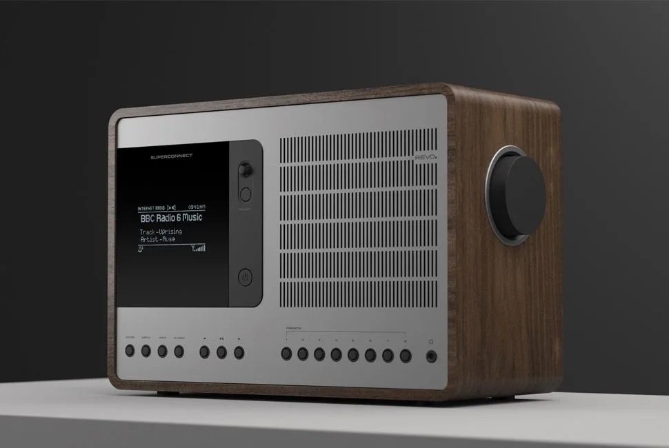 Revo-Radio-Gear-Patrol-Lead-Full