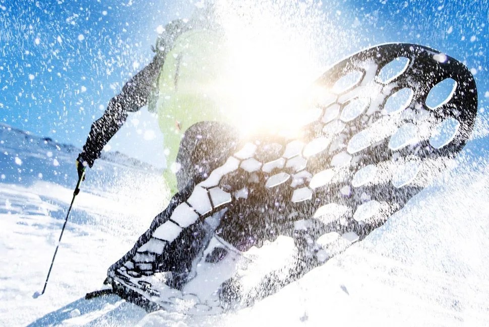 Fimbulvetr-Snowshoes-Gear-Patrol-Lead-Full