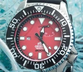 Orient-Pro-Saturation-Diver-300m-sidebar