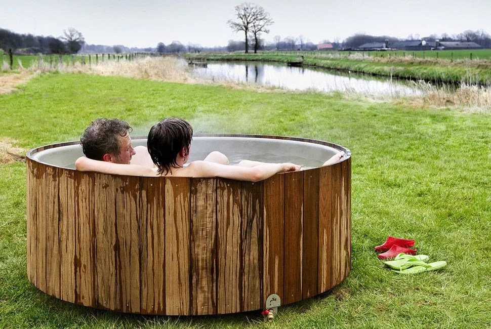 The-DutchTub-Wood-Edition-Gear-Patrol-Lead-Full