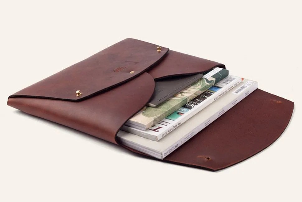 Tanner-Goods-Folio-Series-Gear-Patrol-Lead-Full