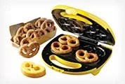 Nostalgia-Electric-Soft-Pretzel-Machine-Gear-Patrol