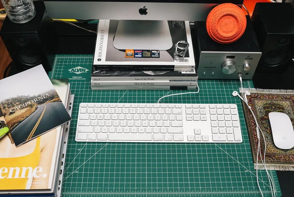 Desks-of-GP-HP-Sized-Gear-Patrol