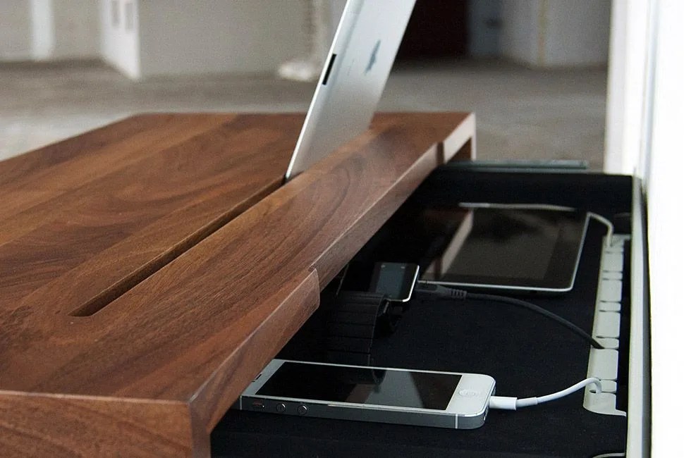 Spell-Stage-Gear-Patrol-Lead-Full