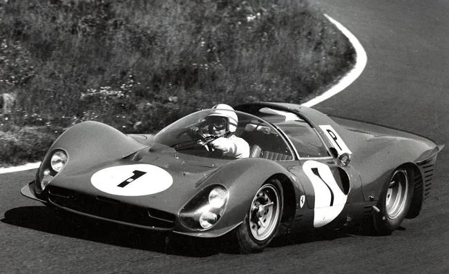Ferrari-330-Icon-Gear-Patrol-Ambiance