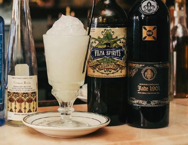 absinthe-frappe-gear-patrol