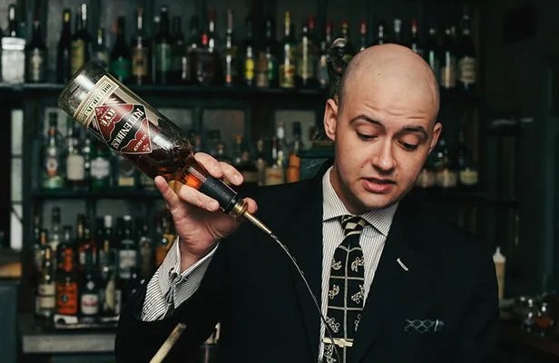 absinthe-sidebar-gear-patrol