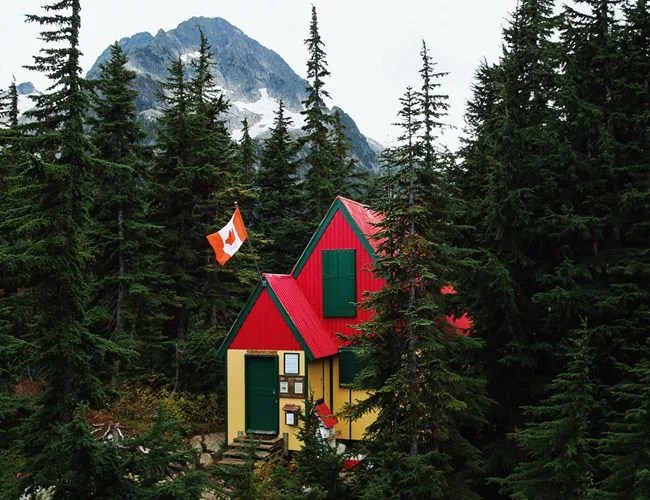 heli-hiking-tantalus-huts-gear-patrol-lead