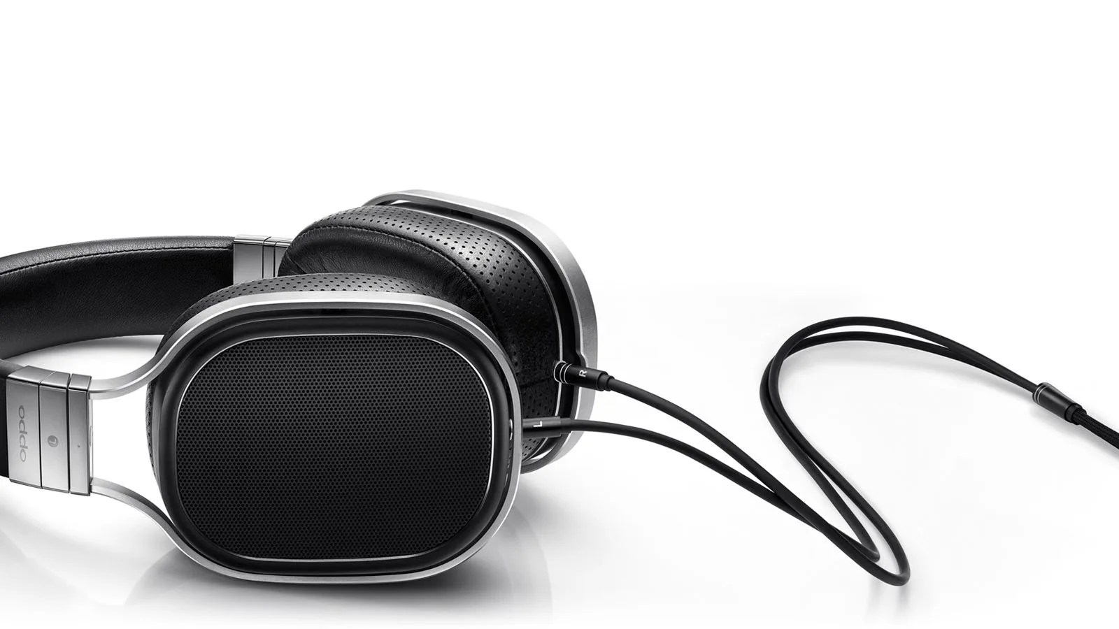oppo-pm-2-headphones-left