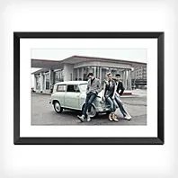 Leica-Premium-Print-Service-Gear-Patrol