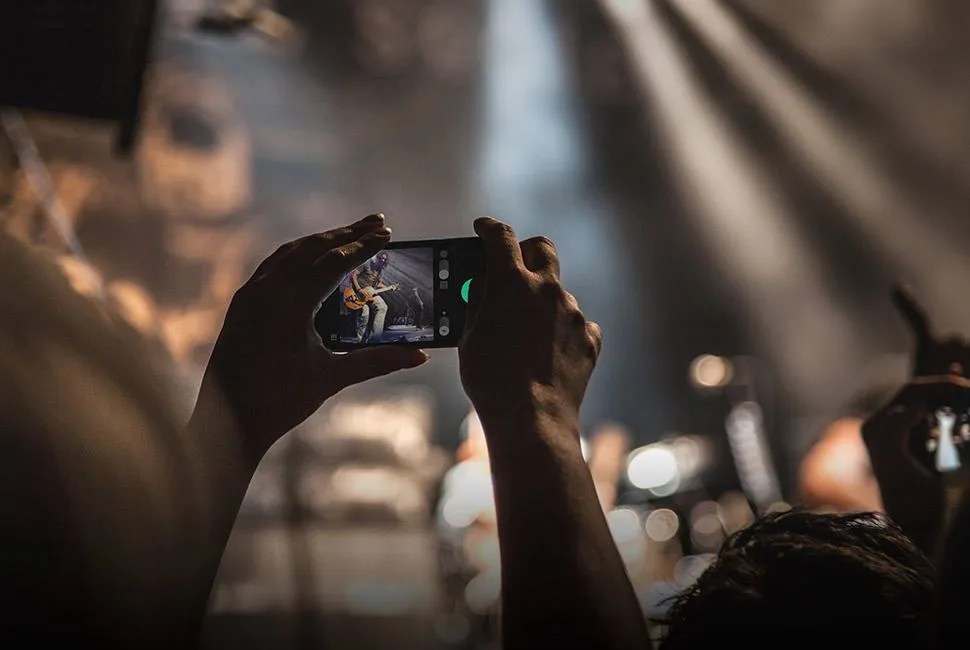 WhiteAlbum-App-Gear-Patrol-Lead-Full-2