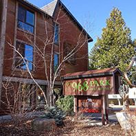 TIG-gear-patrol-hotel986