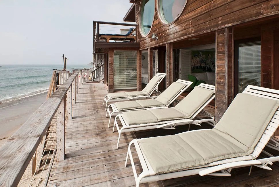 Best-Beach-AirBnb-Gear-Patrol