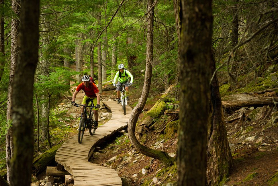 Stowe-MTB-Gear-Patrol