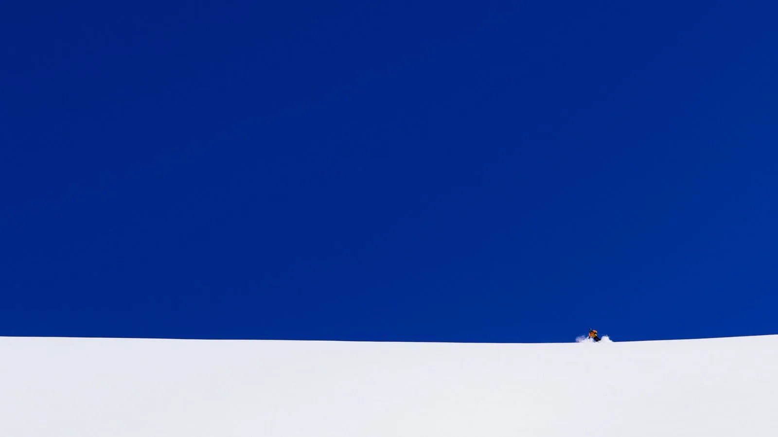 Big-Blue-Ambiance-Gear-Patrol