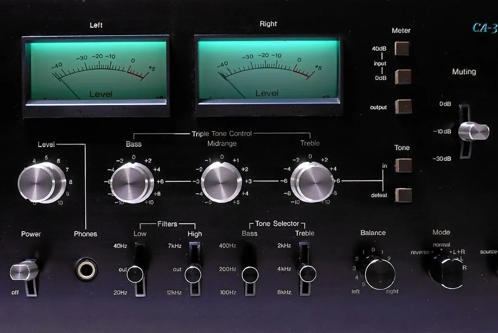 hf-speaker-gear-patrol-16