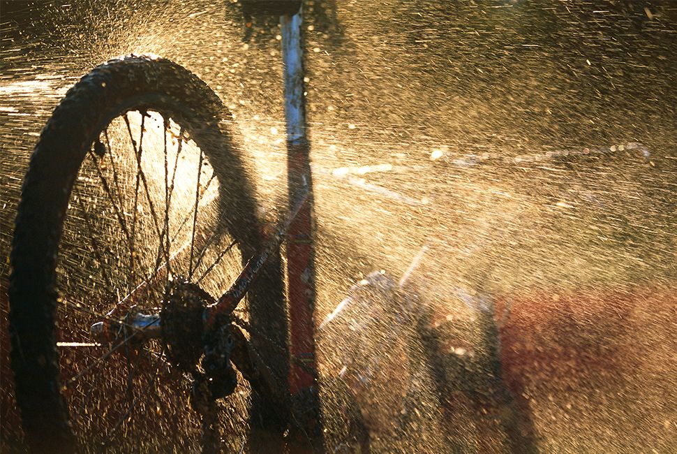 how-to-clean-bike-gear-patrol-lead