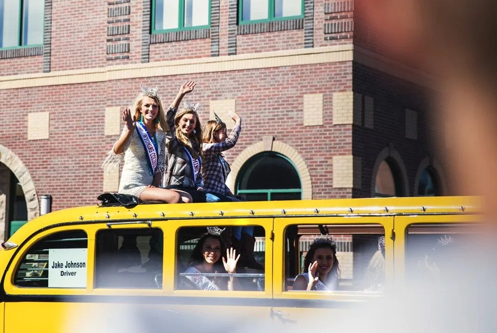 24 Hours at the World’s Biggest Outdoor Rodeo | Gear Patrol