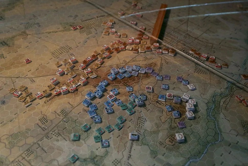 tabletop-gear-patrol-970-2